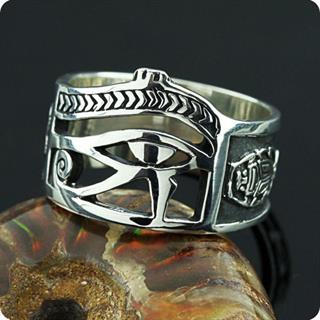 Egyptian Silver Eye of Horus UDJAT Ring