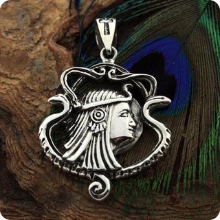 Mojo II Jewelry Egyptian Magic Goddess Isis Boat Silver Pendant
